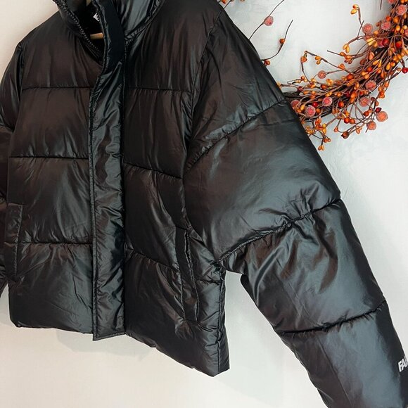 Fabletics Women's Essential Puffer Winter Jacket SMALL in Black - Picture 3 of 14